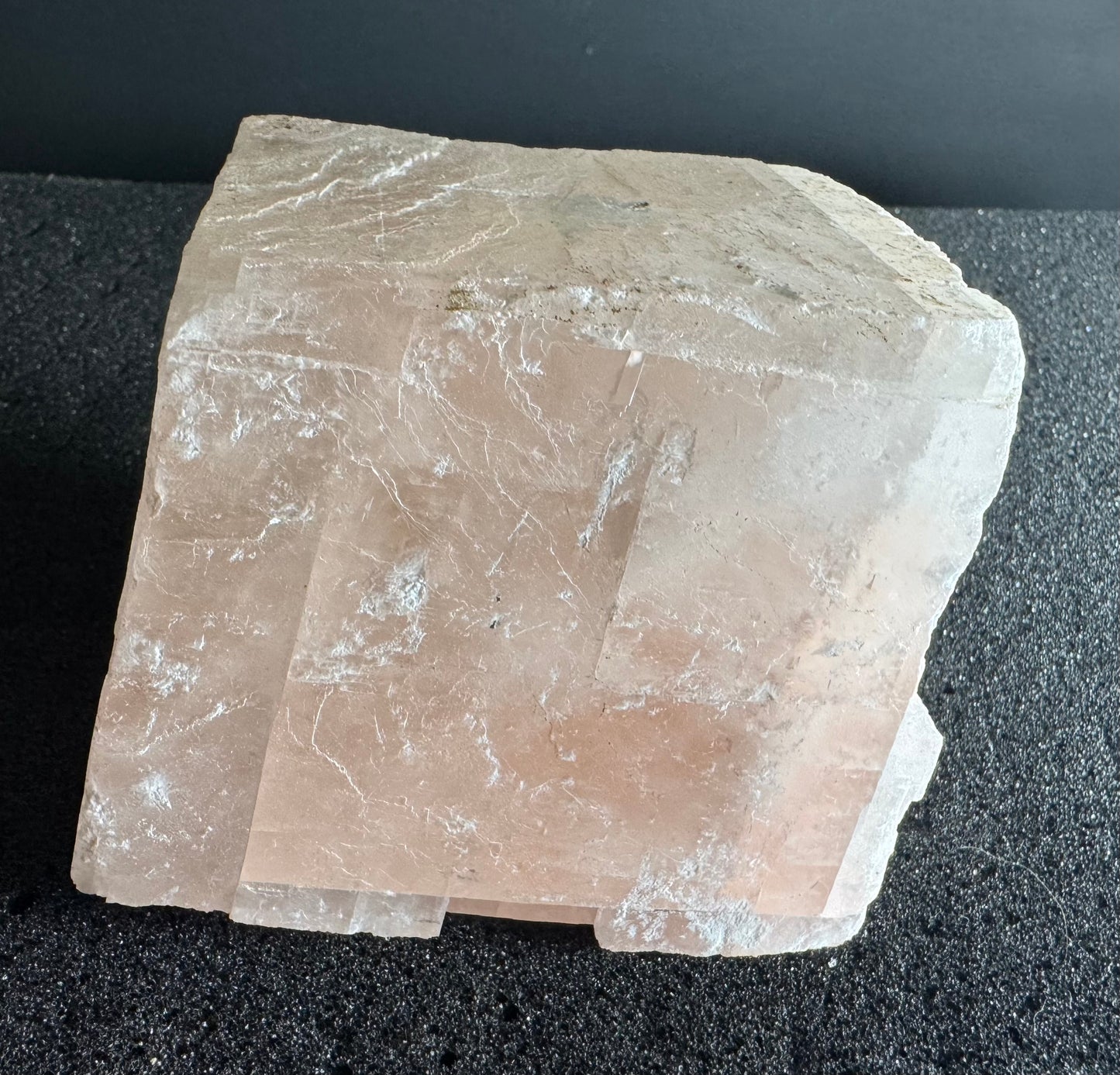 O8 Calcite - Nuevo Leon, Mexico